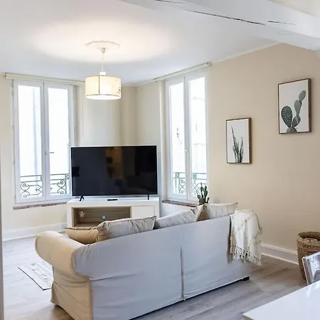 « verde » Au Coeur D'agen Apartment